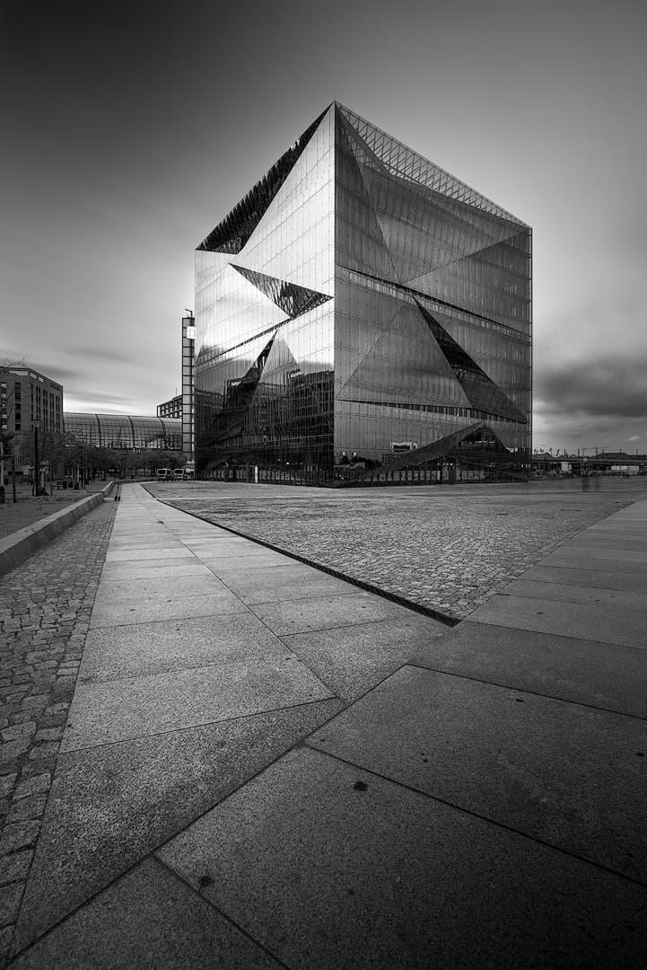 Urban and Architecture photograph 4 by Benjamin Weise